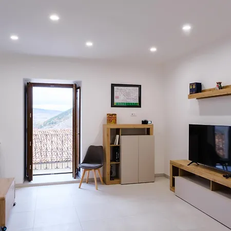 Appartamento Vista Gran Sasso - 6 Persone - 20 Min Campo Imperatore Apartman Fossa