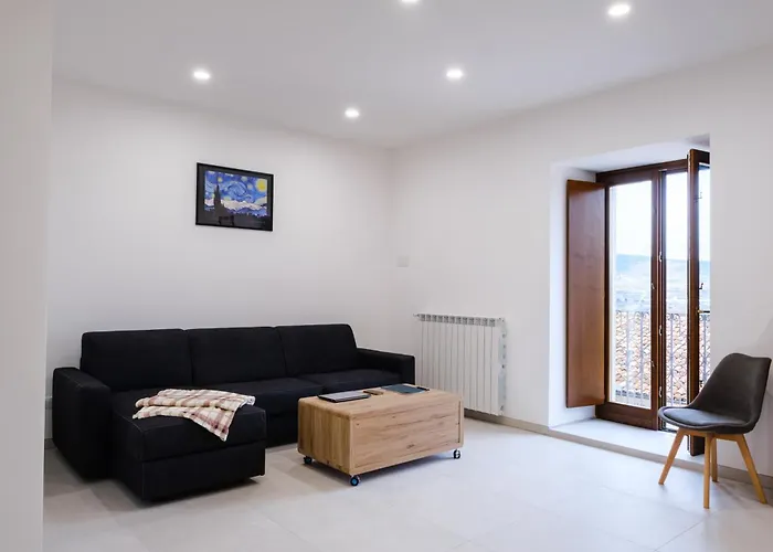 아파트 Appartamento Vista Gran Sasso - 6 Persone - 20 Min Campo Imperatore *